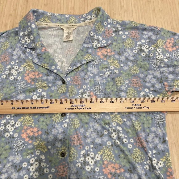 Lucky Brand Set of Two Shirt and Shorts Rib Knit Ditsy Floral Sleepwear Large - Picture 4 of 10